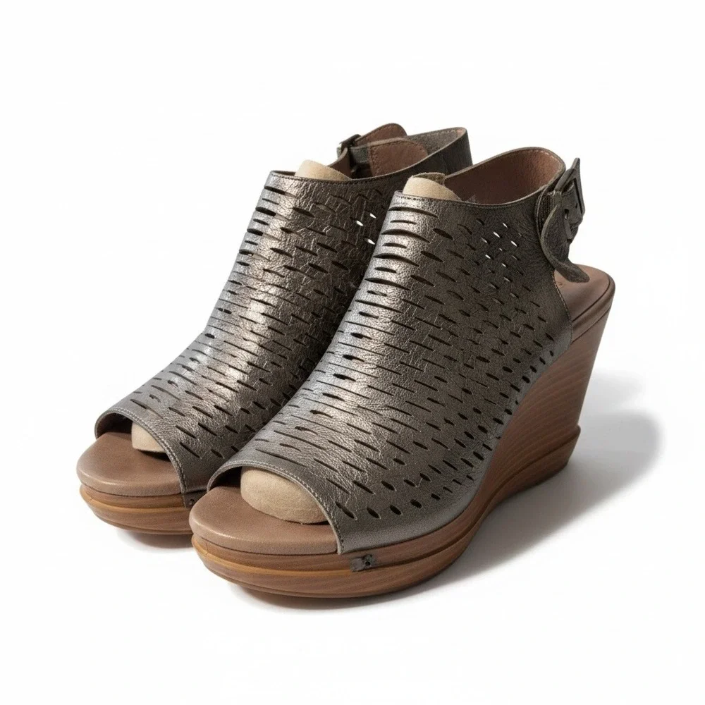 Dansko Platform Sandals Womens 41 Bronze Excellent Laser Cut Slingback Heels
